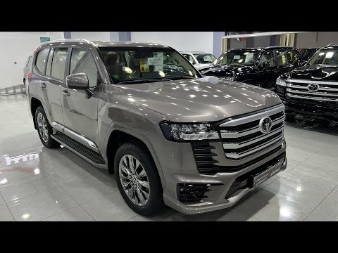 لاندكروزر 2023 فئة GXR ايرو اس توين تيربو زوائد اصفار لدى معرض الماستر اسواق القرين