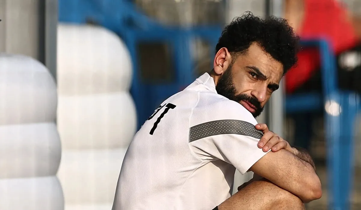 مفاجأة .. محمد صلاح يسابق الزمن في برنامجه العلاجي بـ انجلترا للعودة والمشاركة مع المنتخب