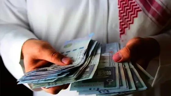“اليوم الخميس 4 يناير” البنك المركزي يعلن عن أسعار العملات في المملكة