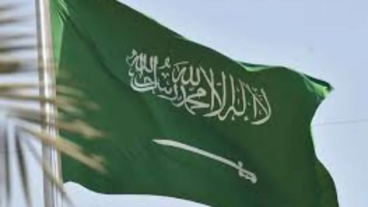 ما هو سبب وفاة والدة الأمير بندر بن عبد الله بن تركي؟