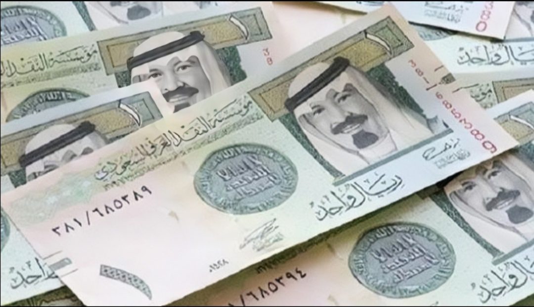 يصل لرقم قياسي .. سعر الريال السعودي مقابل الجنيه المصري اليوم الجمعة 1 ديسمبر 2023