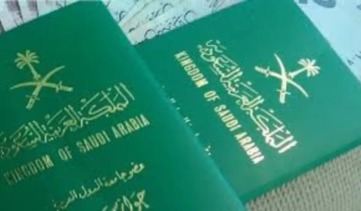 ما الشروط التي يجب توافرها في مواليد المملكة للحصول على الجنسية السعودية؟