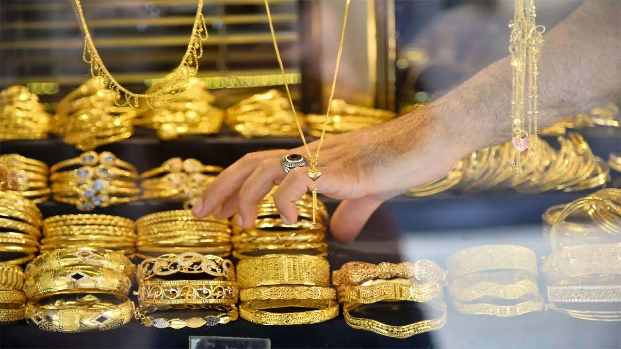 تحرك جديد في سعر جرام الذهب عيار 21 سعر الذهب اليوم الاحد 7 يناير 2024