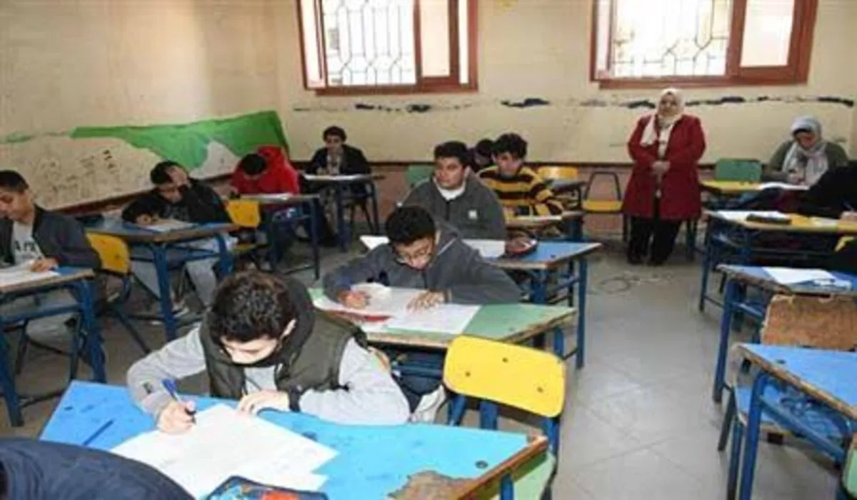 ما جمع كلمة خيال؟ .. السؤال المحير في امتحان اللغة العربية للشهادة الإعدادية
