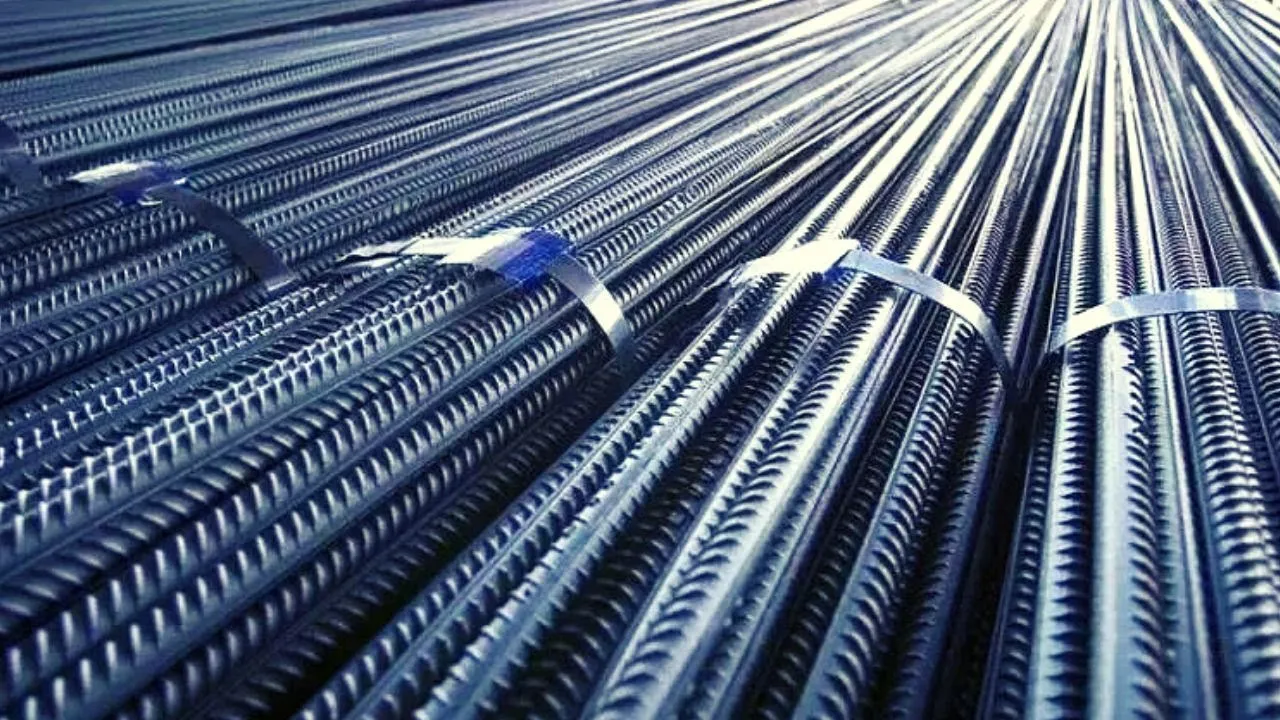 تخطي حاجز  43 ألف جنيه .. مفاجأة في ارتفاع سعر طن الحديد اليوم حديد عز