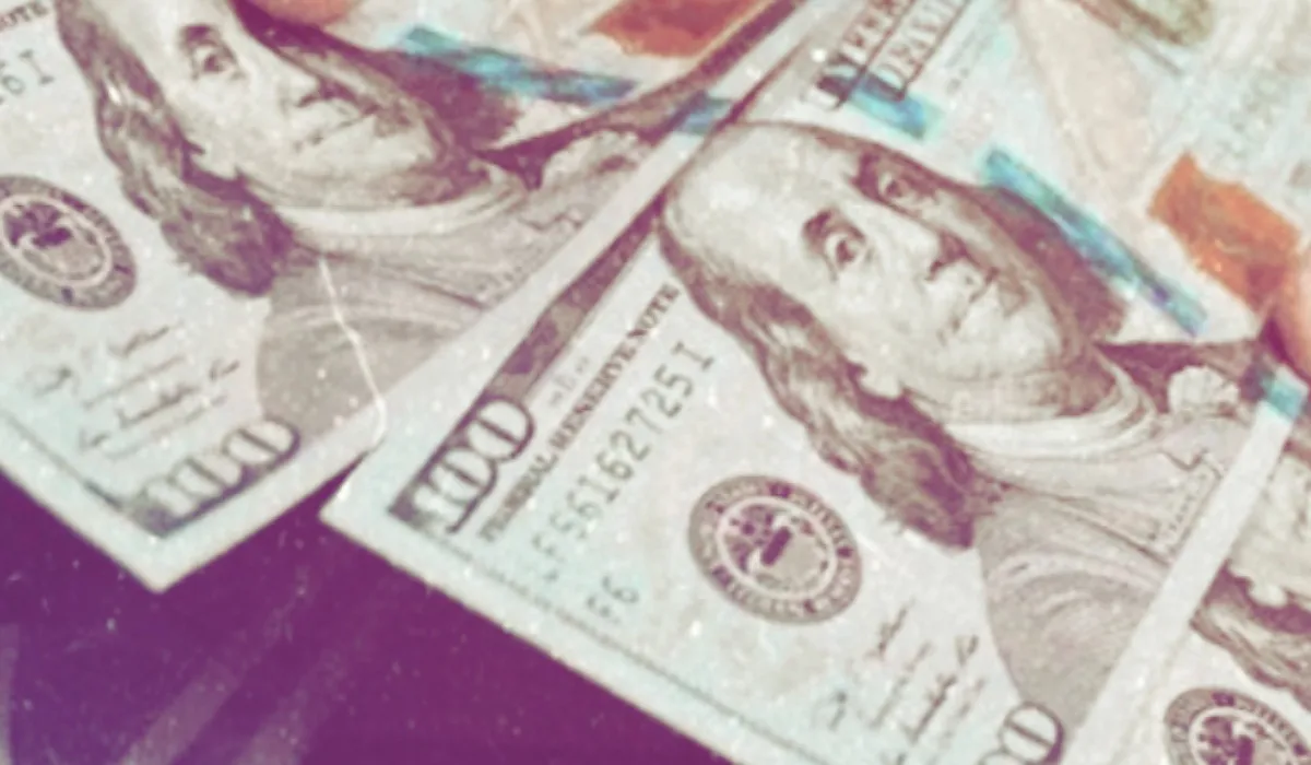 استقرار سعر الدولار أمام الجنيه في البنوك المصرية اليوم الأحد 14 يناير 2024