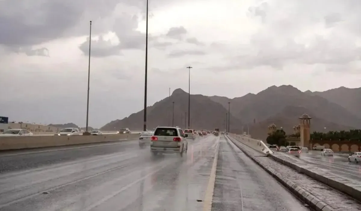عاجل.. تفاصيل الإنذار الأحمر وتأجيل الدراسة اليوم  الأربعاء 27 ديسمبر 2023 بسبب أمطار المدينة