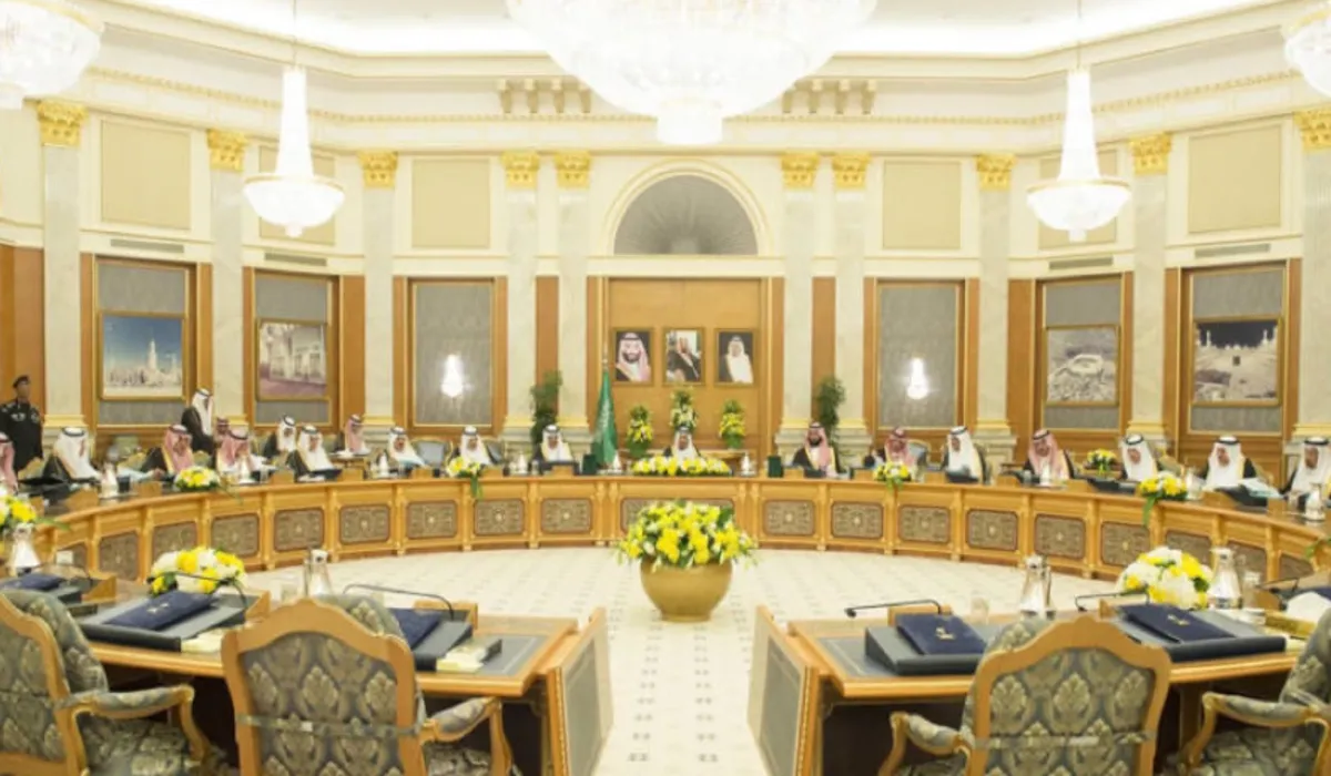 عاجل .. خادم الحرمين الشريفين يترأس جلسة بمجلس الوزراء ويتخذ 17 قرار هام