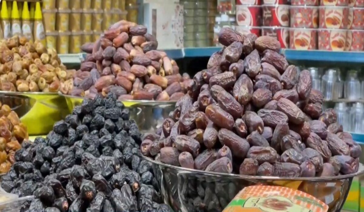 ما هي حقيقة استخدام الليزر والإشعاع لتفتيح لون التمر قبل رمضان 2024؟ .. المركز الوطني للنخيل يُجيب