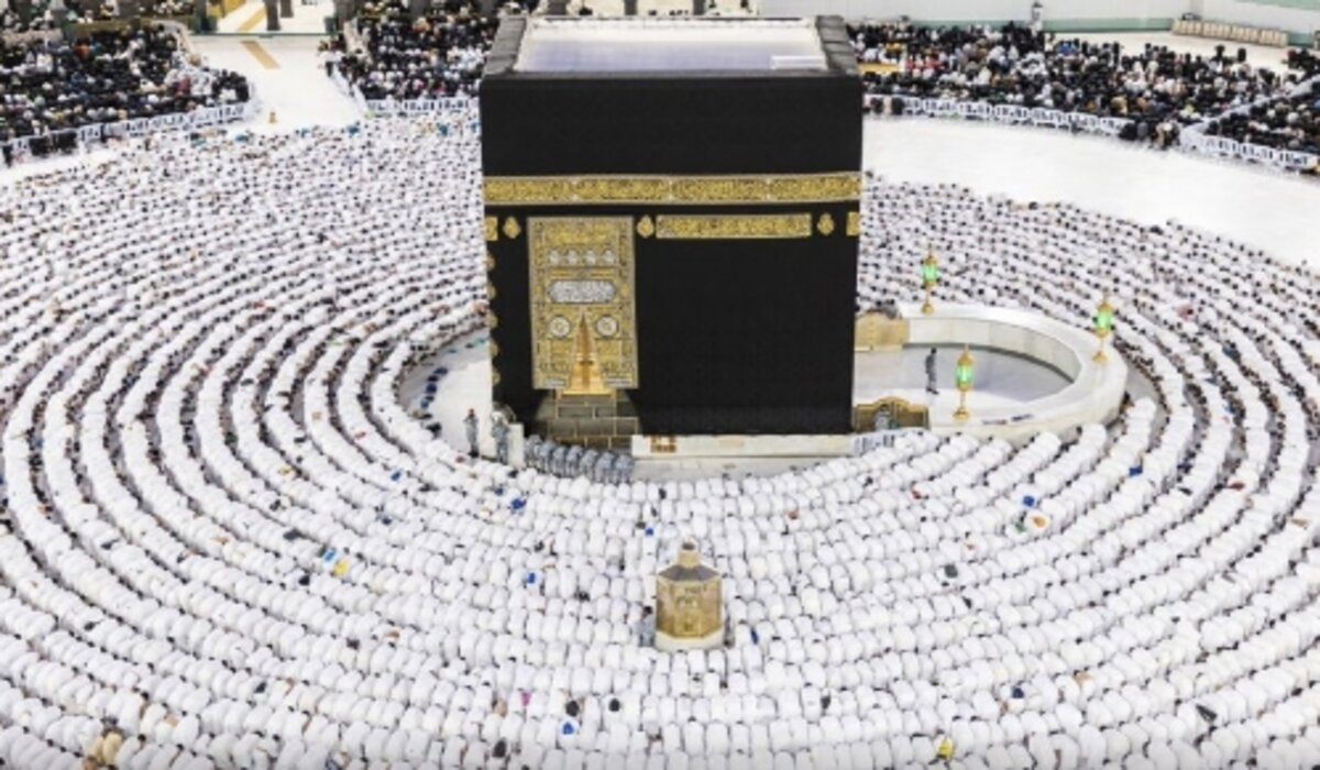 الهيئة العامة لشؤون الحرمين تحدد موعد إقامة صلاة التهجد في العشر الأواخر من شهر رمضان 1445