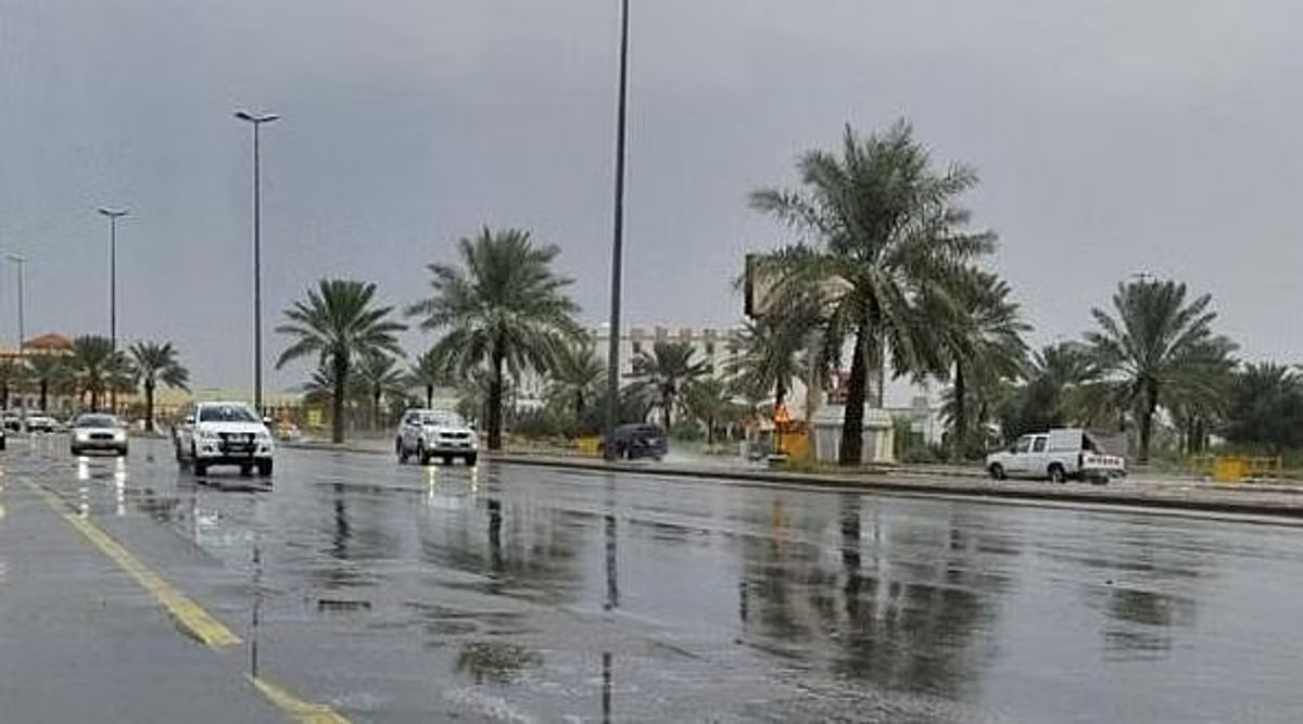 الطقس الآن .. الجهني يكشف عن  أمطار تبدأ مساء اليوم وتشمل هذه المناطق