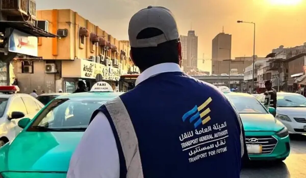 كم تبلغ قيمة غرامة مخالفة نقل الركاب دون ترخيص 2024؟ الهيئة العامة للنقل تُجيب