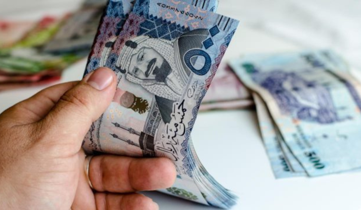 الموارد البشرية توضح حقيقة تبكير موعد صرف الضمان المطور لهذا الشهر