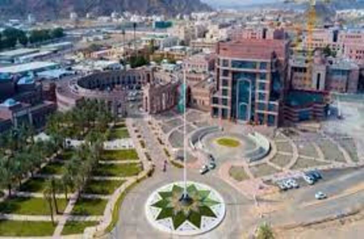 تعليق الدراسة الحضورية فى جامعة طيبة بفرع الخيبر والمهد