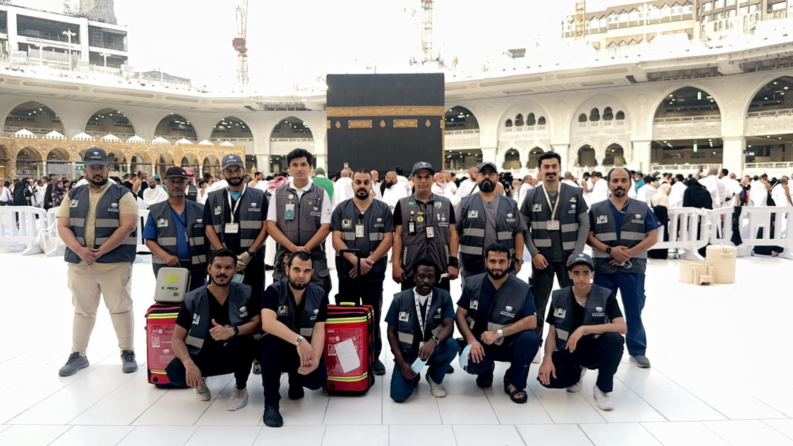 لعلاج المعتمرين .. سواعد الصحة توفر 30 حقيبة إسعافية في الحرم