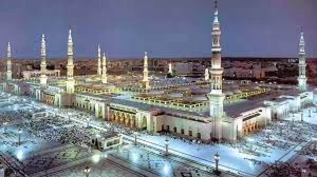 جدول صلاتي التراويح والتهجد في رمضان بالمسجد النبوي