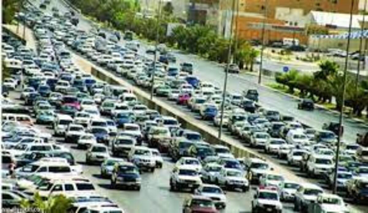 مشكلة الازدحام في شوارع الرياض وكيفية حلها
