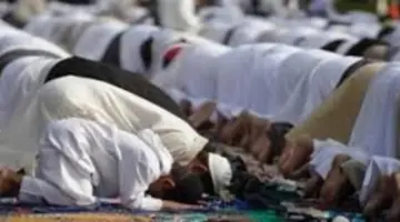طريقة صلاة عيد الفطر وعدد الركعات وكم عدد تكبيرات الصلاة