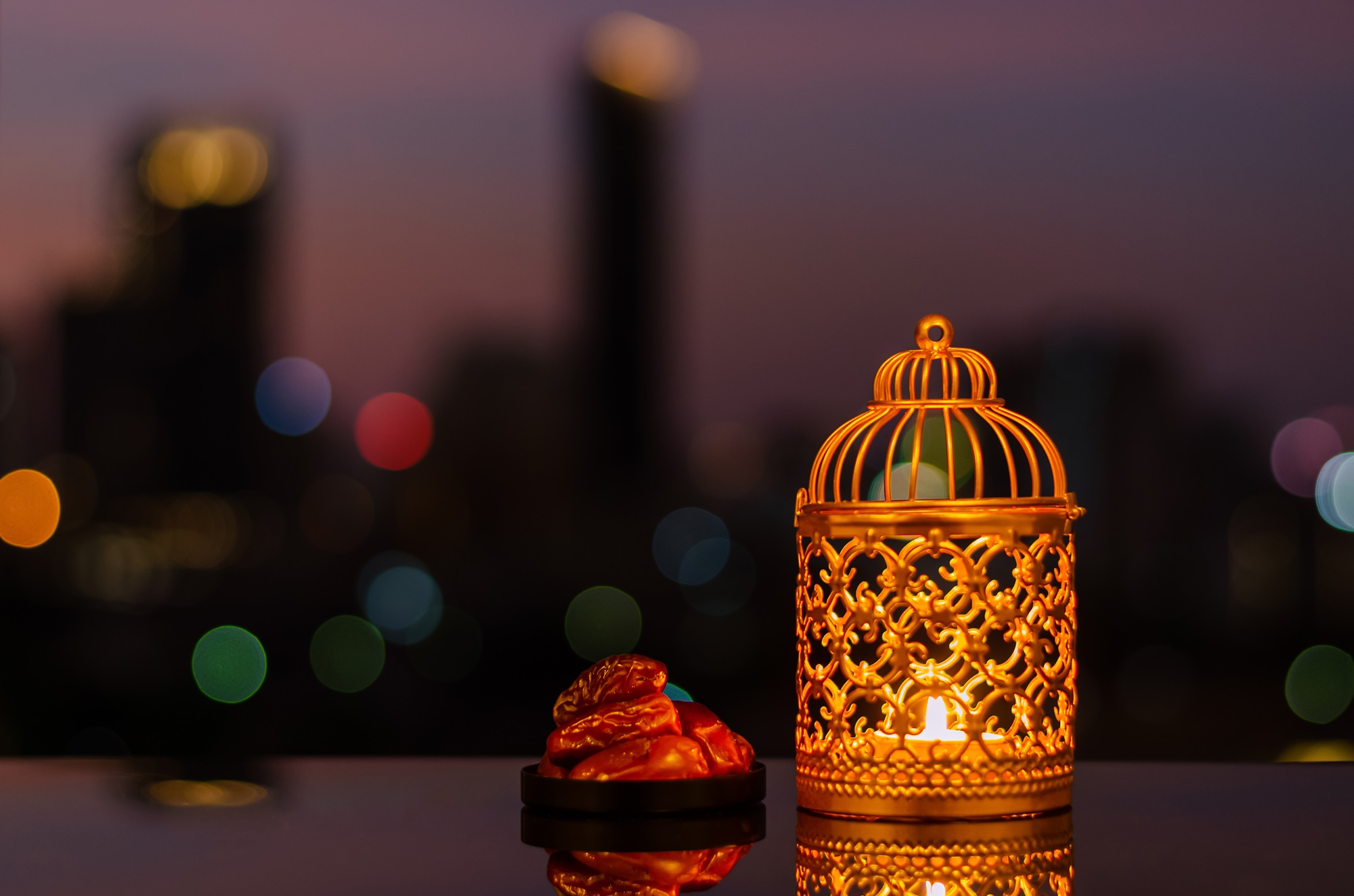 بداية العد التنازلي لعطلة العيد .. “المركزي” يحدد دوام البنوك في رمضان 1445