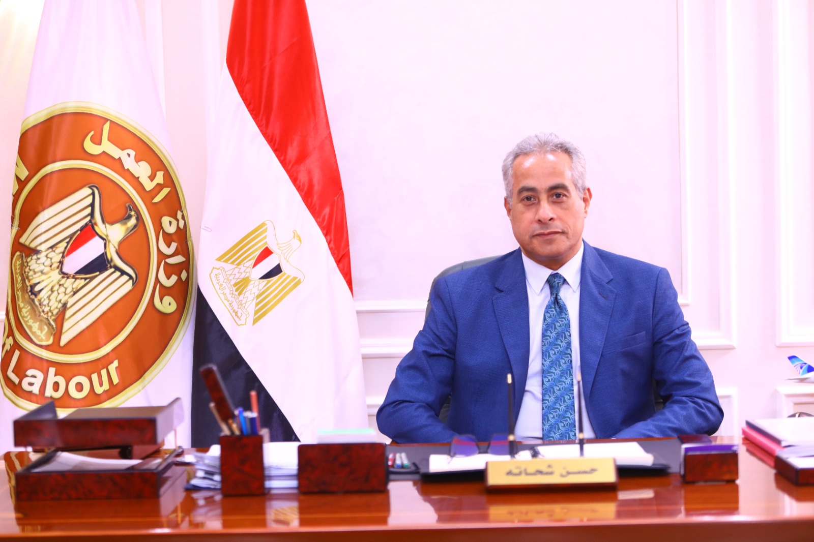 وزير العمل يُعلن عن إجازة عيد الفطر المبارك 1445 للعاملين بالقطاع الخاص