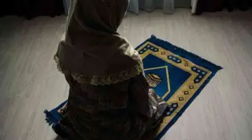 ” الإفتاء” يوضح كيفية صلاة التهجد في البيت للمرأة في العشر الأواخر من رمضان
