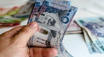 وزارة المالية تكشف حقيقة تبكير صرف رواتب الموظفين لشهر يونيو 2024 في السعودية