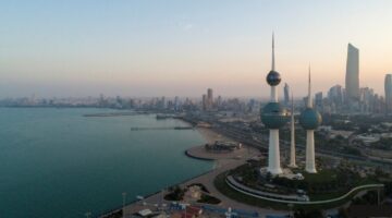 بسبب ارتفاع درجات الحرارة.. الكويت تعلن مواعيد ومناطق قطع الكهرباء لمدة تتراوح بين ساعة وساعتين