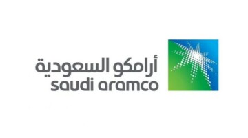 سقوط مدوي.. كيف بررت الشركة تراجع سعر سهم أرامكو السعودي؟