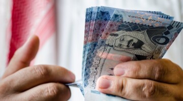 مفأجاة .. أنخفاض في سعر الريال السعودي في البنوك المصرية في صباح اليوم الأربعاء 2 أكتوبر 2024