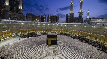 تعيين عدد من الأئمة بالحرمين الشريفين تأكيدًا للجهود الدؤوبة وعنايةً بالمنظومة الدينية