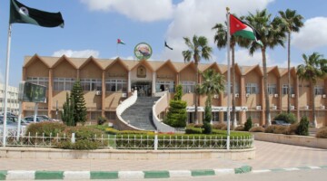 فتح باب قبولات الموازي جامعة اليرموك الأردن 2024 رابط التقديم والتخصصات المتاحة