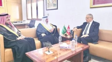 وزير الصحة التونسي يشيد بجهود “سلمان للإغاثة” في دعم المحتاجين وإنقاذ المتضررين.