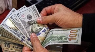 سعر الدولار اليوم: آخر تحديث أمام الجنيه في البنوك لـ23 أبريل 2025