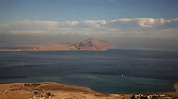 جدل متجدد حول تيران وصنافير في مصر.. ما سر القاعدة الأمريكية التي كشفتها وول ستريت جورنال؟