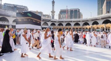 وزارة الموارد البشرية: إجازة الحج تستمر 10 أيام على الأقل