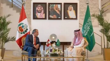 يناقش وزير الخارجية مع نظيره البيروفي أبرز التطورات الدولية في لقاء هام.