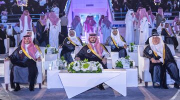 نائب أمير الشرقية يترأس حفل تخريج الدفعة 46 لطلاب جامعة الملك فيصل.