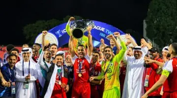 عجائب الشارقة 7 تضفي بريقاً على احتفال التتويج الآسيوي!