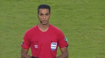 كشف طاقم الحكام الرسمي لمباراة الزمالك والمصري البورسعيدي في الدوري