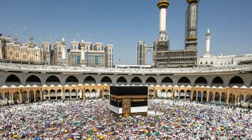 تحذير الداخلية السعودية: “لا حج دون تصريح”.. منع دخول مكة للزوار غير المصرح لهم