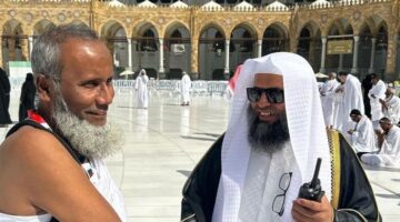 تستقبل وزارة الشؤون الدينية بالحرمين الشريفين المجموعة الأولى من ضيوف الرحمن، مقدمةً لهم هدايا وكتبًا توعويةً لتعزيز تجربتهم.