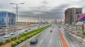توقعات طقس الخميس في المملكة: أمطار رعدية قوية ورياح نشطة تغزو عدة مناطق.