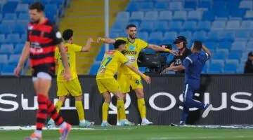 هاتريك ساحق للسومة يحرز للعروبة نقاط مواجهة الرياض!
