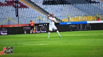ناصر منسى يتسلق إلى قمة هدافي الدوري بعد مواجهات اليوم!