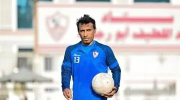 الزمالك يسأل محمد عبد الشافي عن مستقبله بعد قرار الاعتزال!